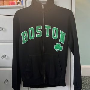 Boston zip-up, size Small